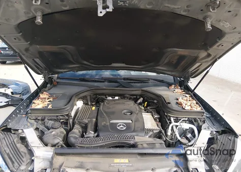 2019 Mercedes-Benz Glc 300 4Matic from USA, damaged, VIN WDC0G4KB7KV127832